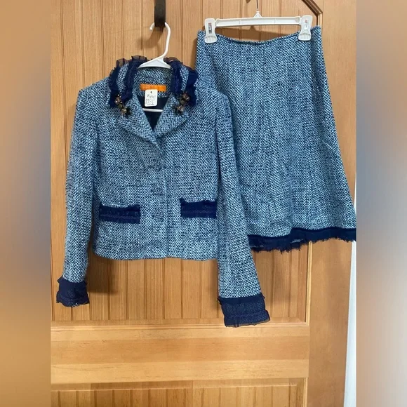 Cynthia Steffe Blue Tweed Skirt Set - Picture 2 of 12